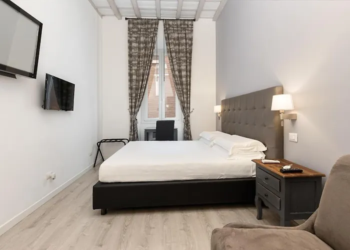 Spagna Boutique 4*