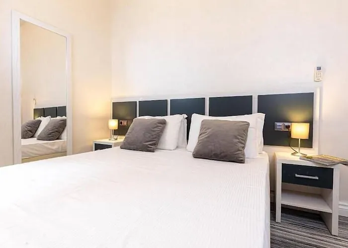 Casa de hóspedes Spagna Boutique 4*
